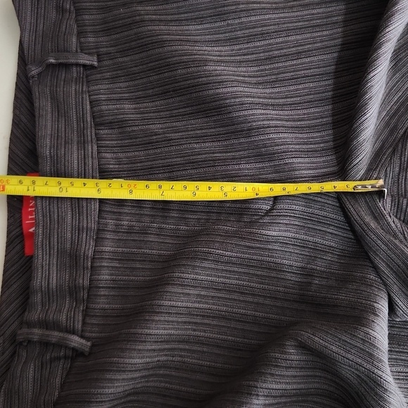 A Line Pants size 12 trouser has flaws straight leg Y2k - Picture 13 of 13